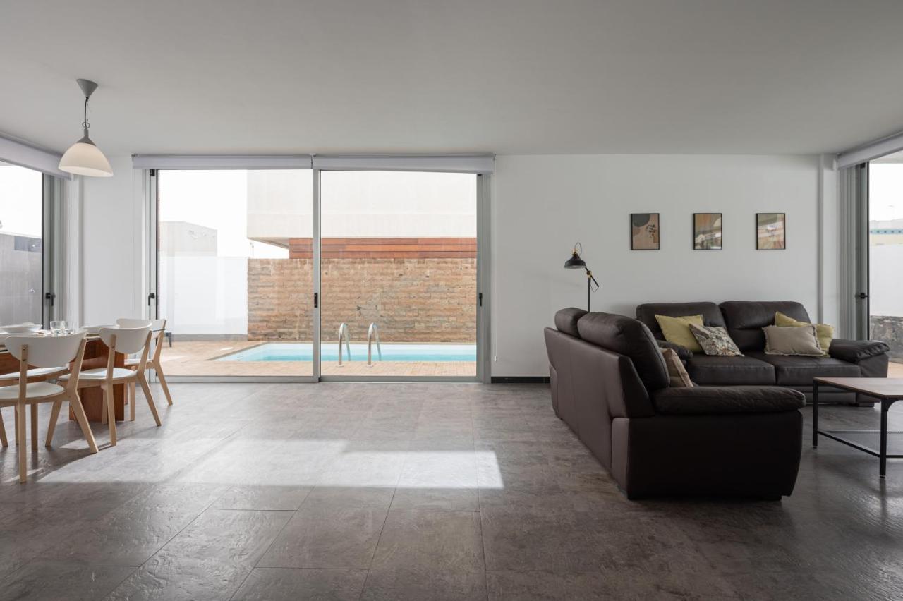 Modern 2Br House - Private Pool - Parking Vila San Bartolomé Exterior foto